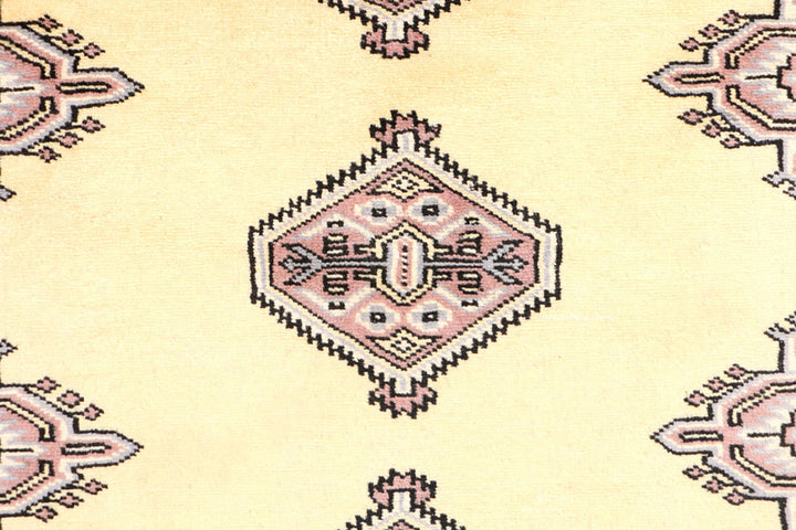 Lemon Chiffon Butterfly 3'  1" x 4'  11" - No. QA97778