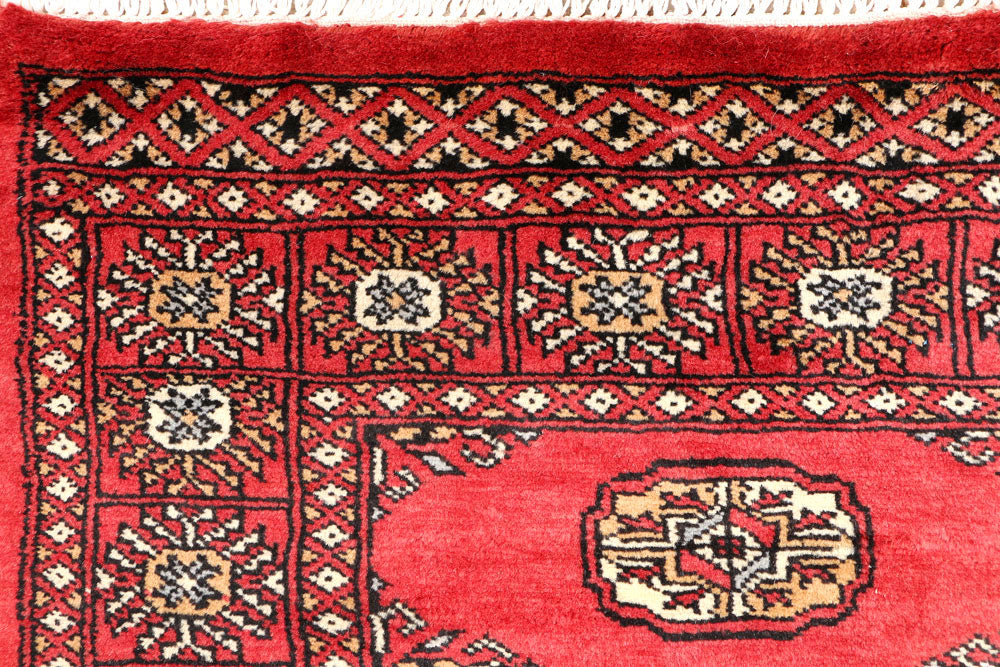 Firebrick Bokhara 2' 6 x 4' 2 - No. 44323 - ALRUG Rug Store