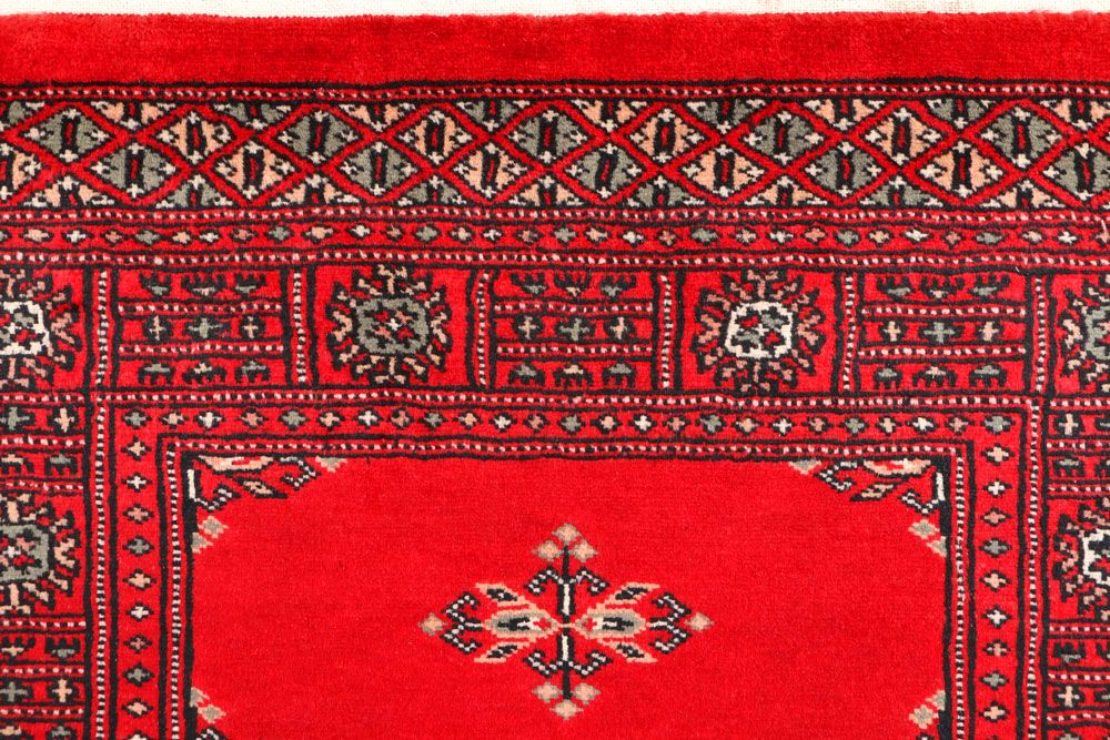Butterfly 2' 6 x 4' 3 - No. 44489 - ALRUG Rug Store