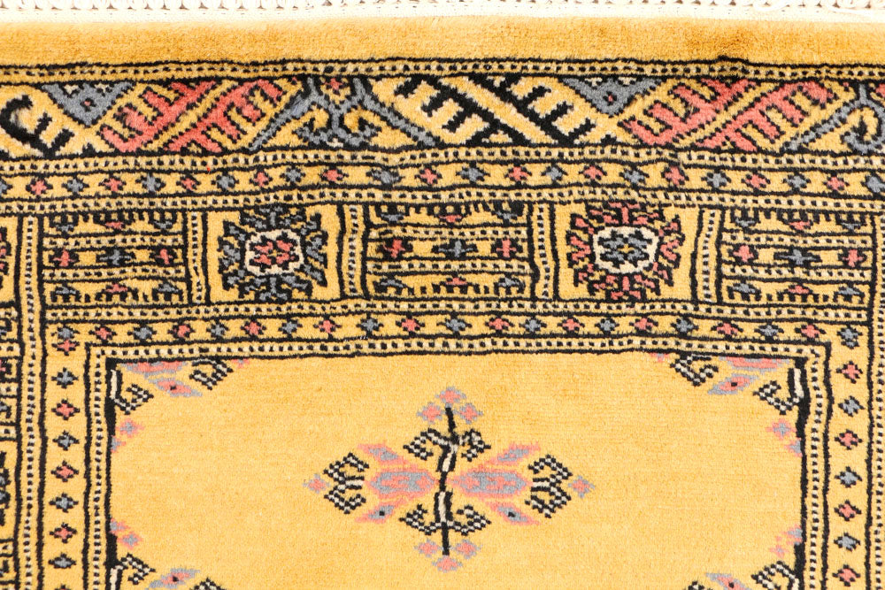 Gold Butterfly 2' 6 x 4' 2 - No. 44529 - ALRUG Rug Store