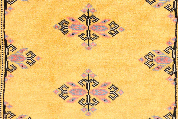 Gold Butterfly 2' 6 x 4' 2 - No. 44529 - ALRUG Rug Store