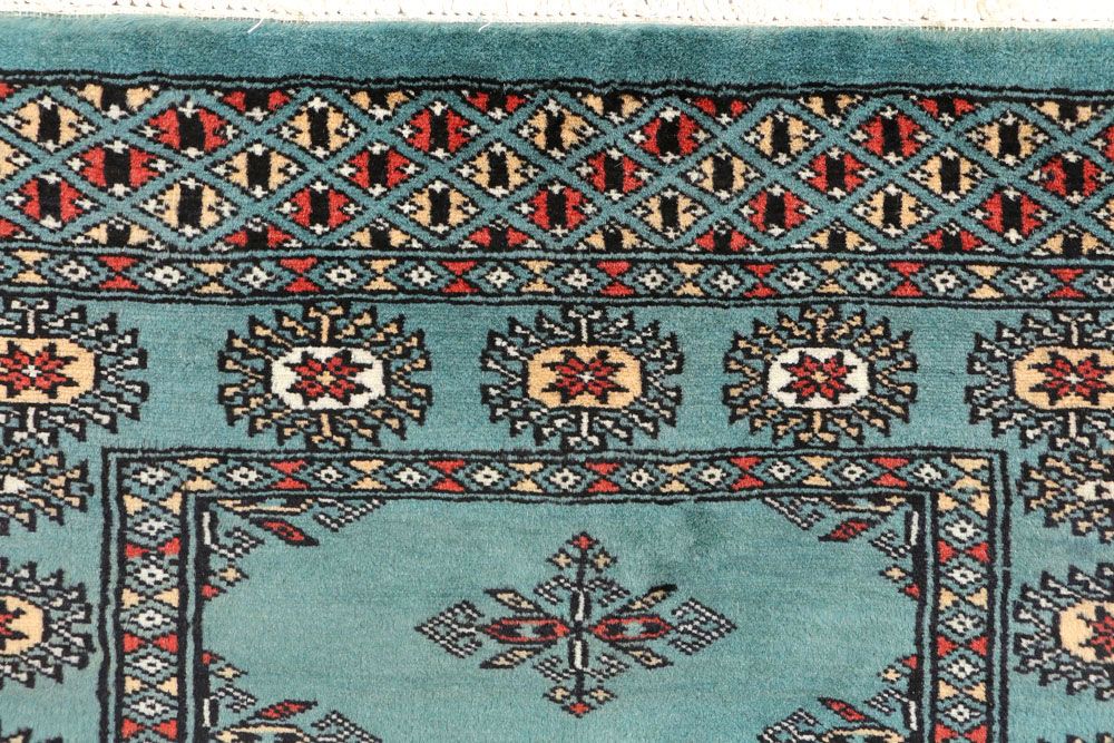 Butterfly 2' 4 x 3' 9 - No. 44538 - ALRUG Rug Store