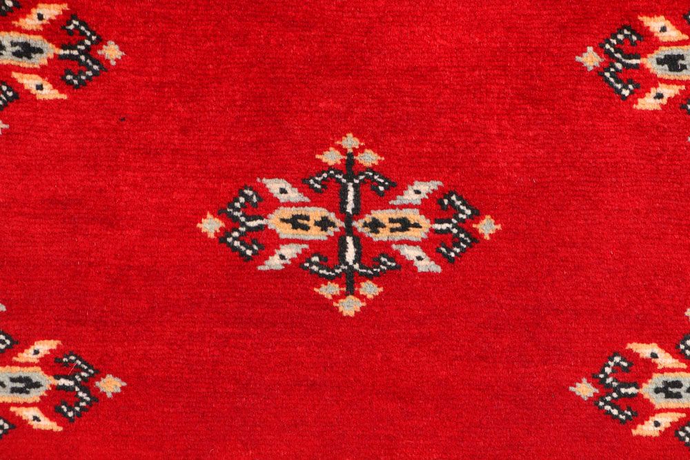 Butterfly 2' 7 x 4' 1 - No. 44552 - ALRUG Rug Store
