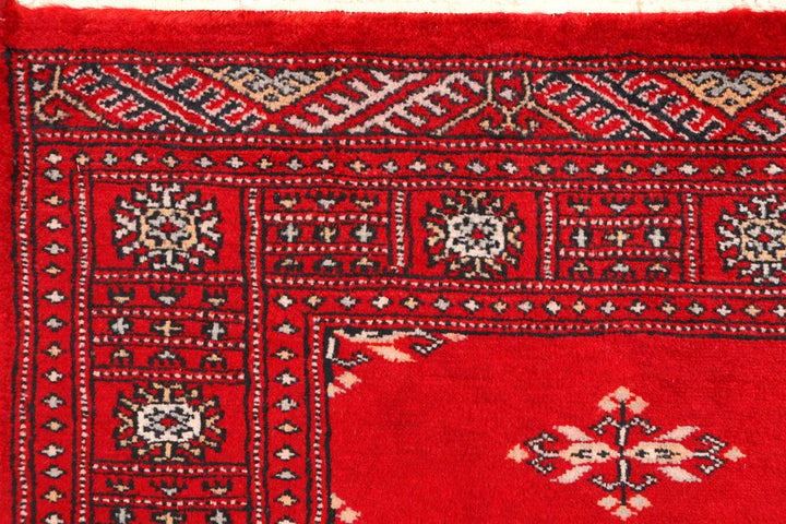 Butterfly 2' 7 x 3' 10 - No. 44557 - ALRUG Rug Store