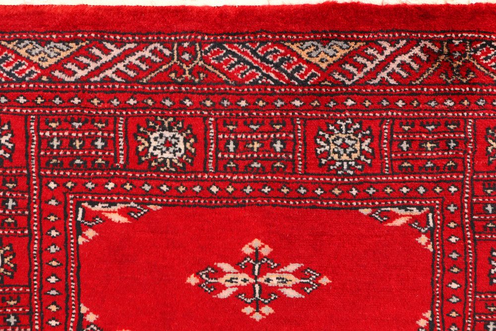 Butterfly 2' 7 x 3' 10 - No. 44557 - ALRUG Rug Store