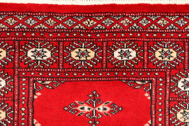 Butterfly 2' 7 x 4' 1 - No. 44565 - ALRUG Rug Store