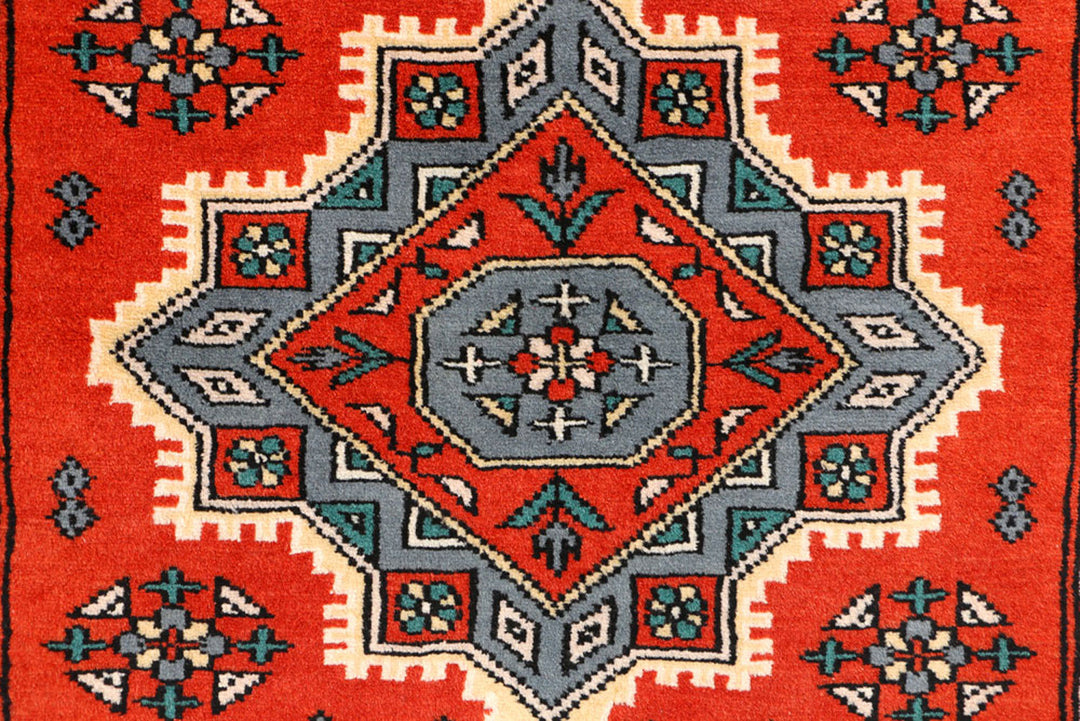 Firebrick Caucasian 2' 7 x 4' 2 - No. 44566