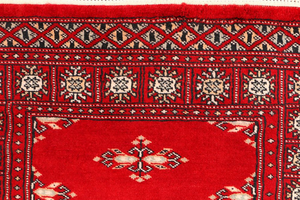 Butterfly 2' 7 x 4' - No. 44596 - ALRUG Rug Store