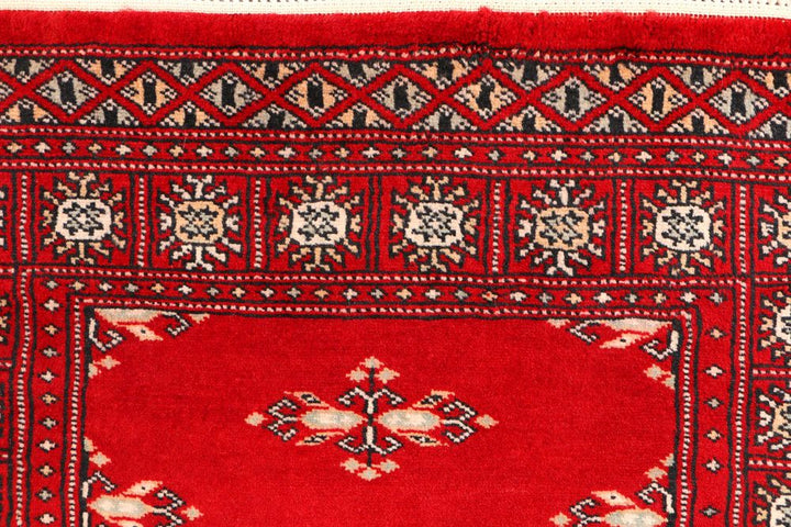 Butterfly 2' 7 x 4' - No. 44596 - ALRUG Rug Store
