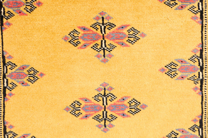 Gold Butterfly 2' 6 x 3' 10 - No. 44610 - ALRUG Rug Store