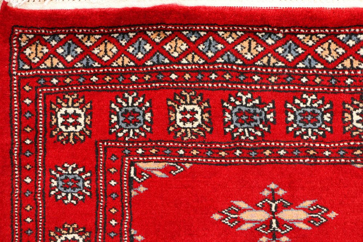 Butterfly 2' 7 x 4' 1 - No. 44619 - ALRUG Rug Store