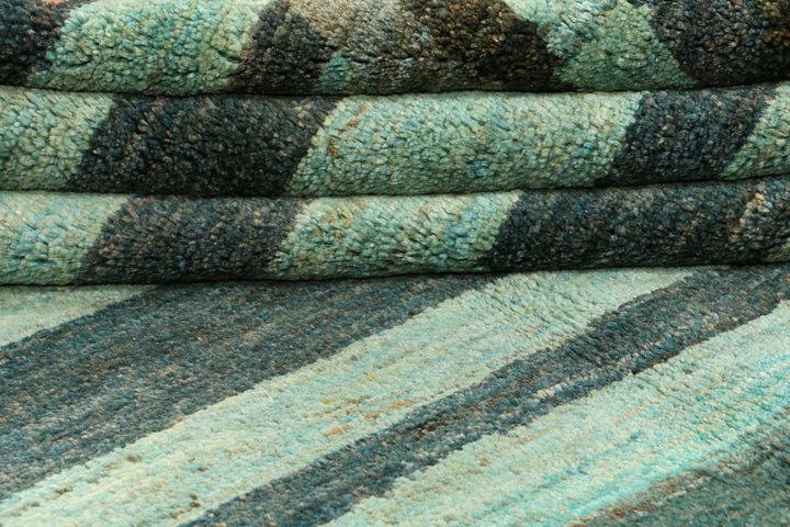 Multi Colored Gabbeh 5' 5 x 8' 1 - No. 44672 - ALRUG Rug Store