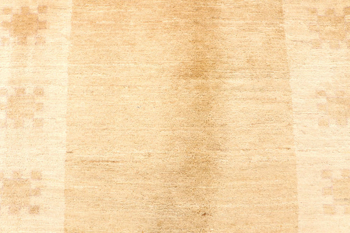 Navajo White Gabbeh 5' 7 x 8' 8 - No. 44673 - ALRUG Rug Store