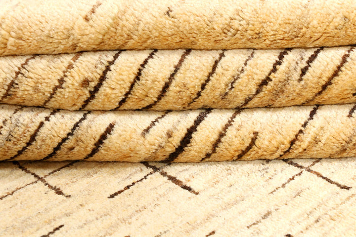 Navajo White Gabbeh 5' 1 x 6' 9 - No. 44674 - ALRUG Rug Store