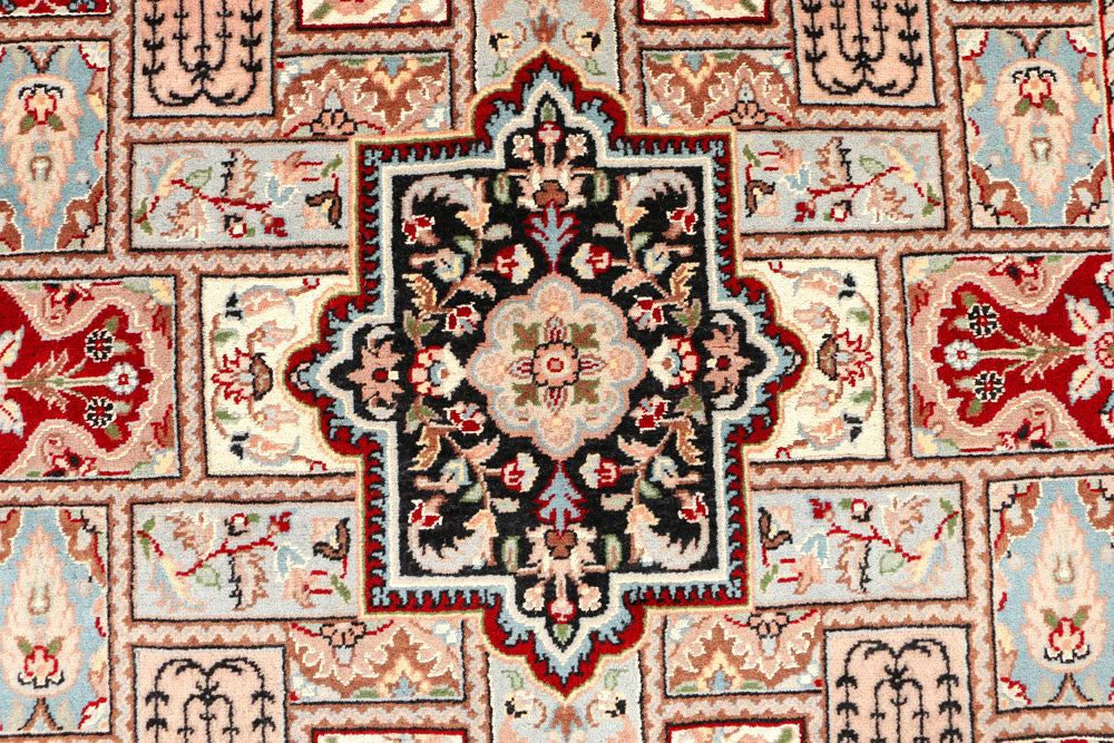 Multi Colored Bakhtiar 4' 6 x 7' 1 - No. 44741 - ALRUG Rug Store