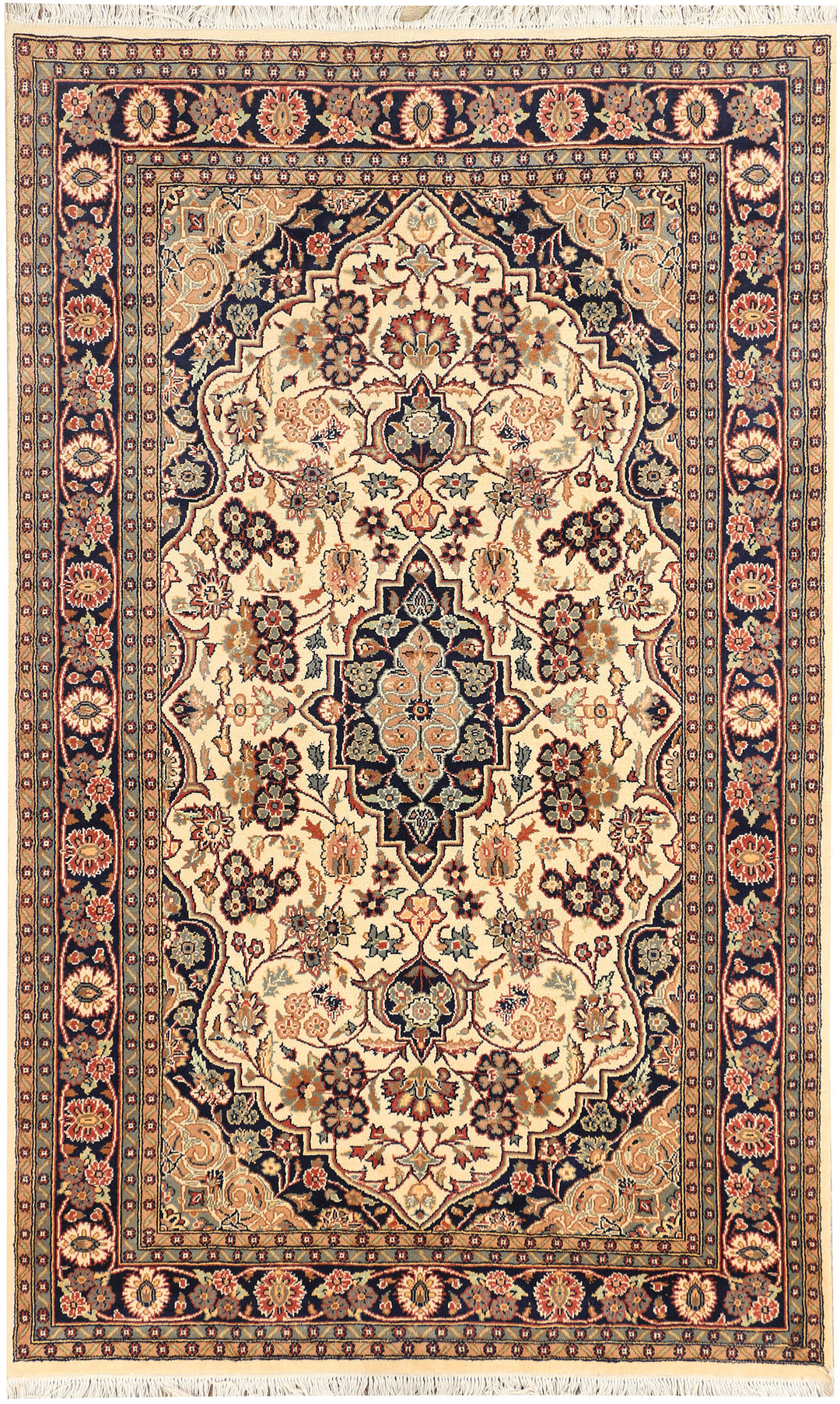 Cornsilk Isfahan 4' 7 x 7' 3 - No. 44744 - ALRUG Rug Store
