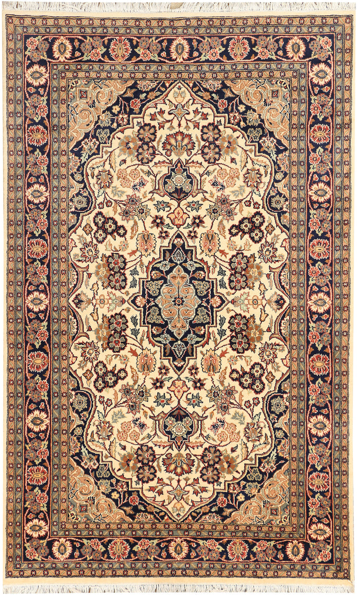 Cornsilk Isfahan 4' 7 x 7' 3 - No. 44744 - ALRUG Rug Store
