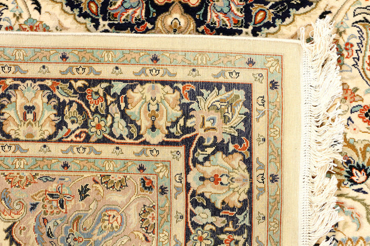 Cornsilk Isfahan 4' 7 x 7' 1 - No. 44752 - ALRUG Rug Store