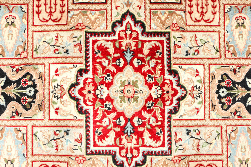 Multi Colored Bakhtiar 4' 7 x 7' 2 - No. 44755 - ALRUG Rug Store