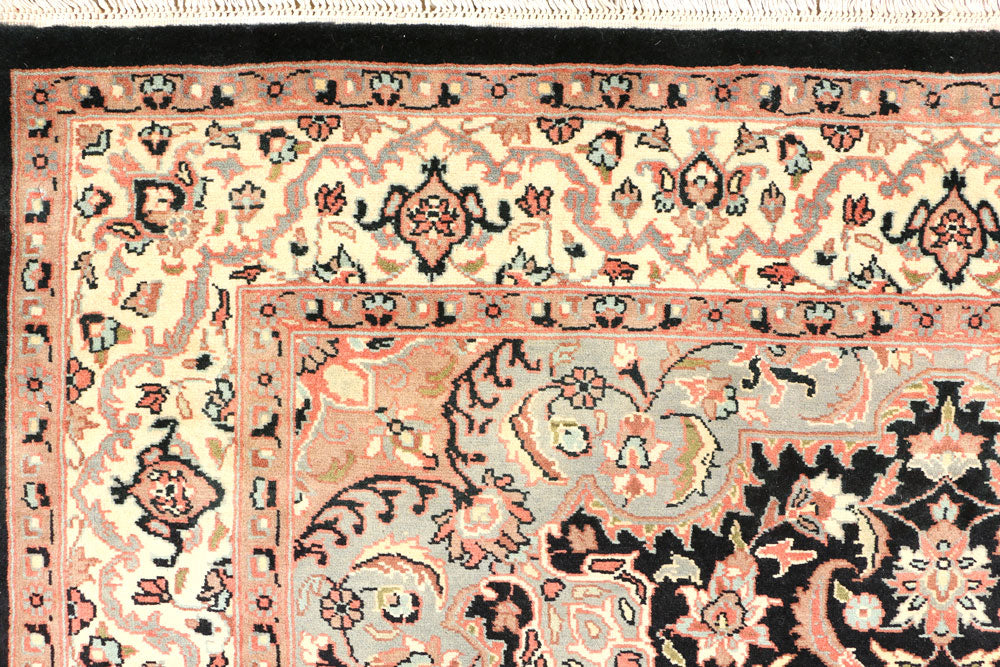 Black Isfahan 4' 6 x 7' 3 - No. 44756 - ALRUG Rug Store