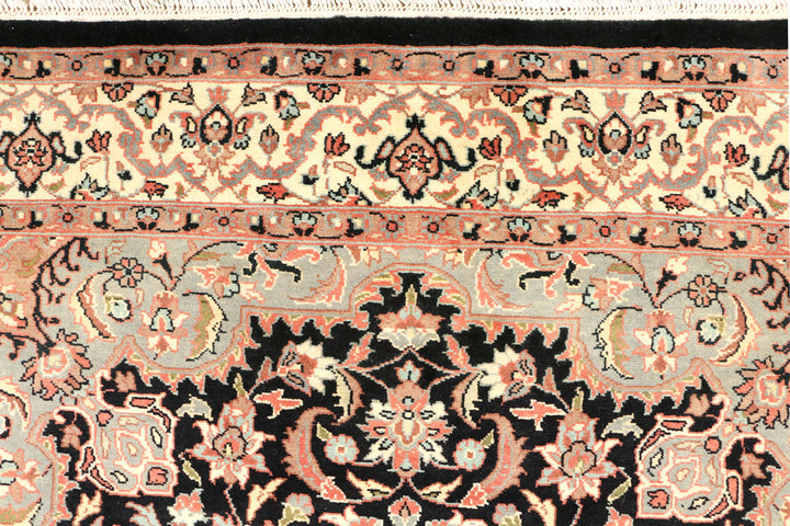 Black Isfahan 4' 6 x 7' 3 - No. 44756 - ALRUG Rug Store