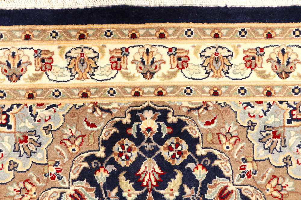 Black Kashan 3' 1 x 5' 5 - No. 44759 - ALRUG Rug Store