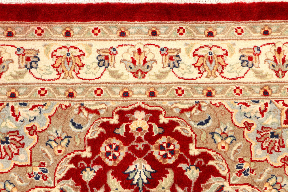 Firebrick Kashan 3' 1 x 5' 1 - No. 44760 - ALRUG Rug Store