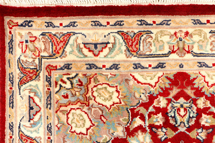 Firebrick Kashan 3' 1 x 5' 1 - No. 44763 - ALRUG Rug Store