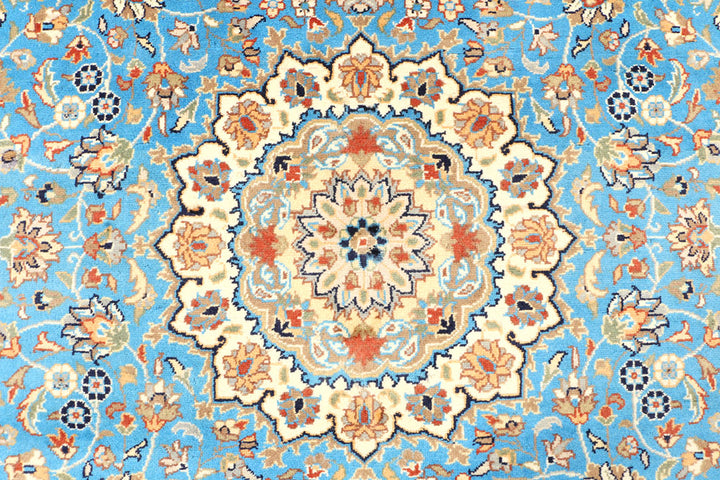 Light Sky Blue Kashan 5' x 8' 1 - No. 44791 - ALRUG Rug Store