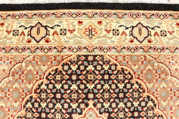 Black Bidjar 5' x 8' 3 - No. 44792 - ALRUG Rug Store