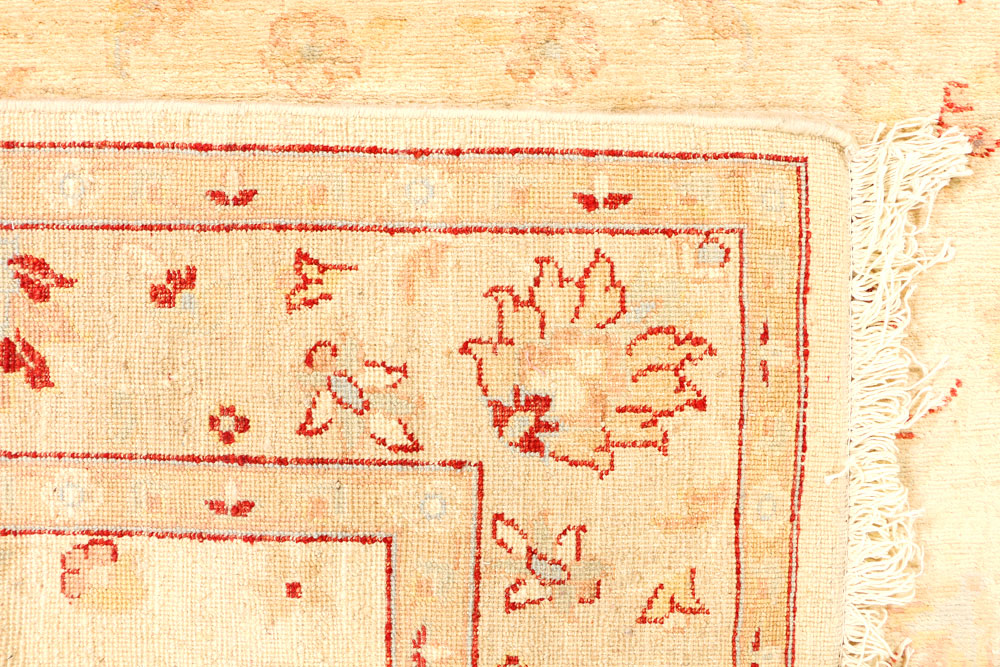 Navajo White Ziegler 5' 6 x 7' 10 - No. 44801 - ALRUG Rug Store