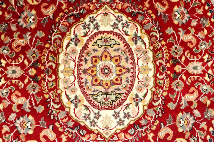 Isfahan 4' 1 x 6' 1 - No. 44805 - ALRUG Rug Store