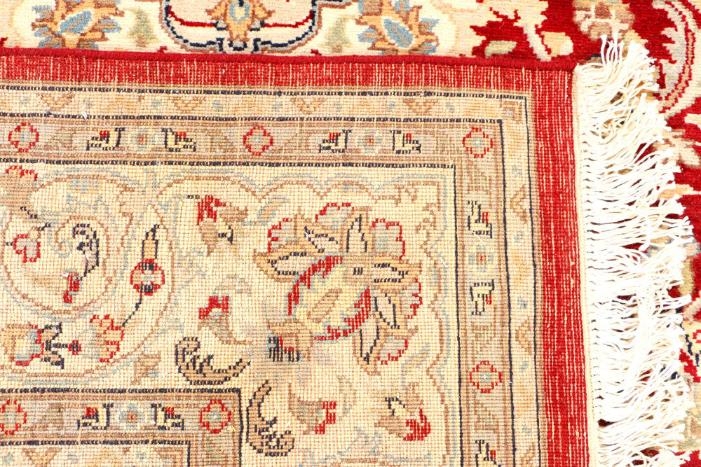 Firebrick Isfahan 6' 2 x 9' 2 - No. 44821 - ALRUG Rug Store