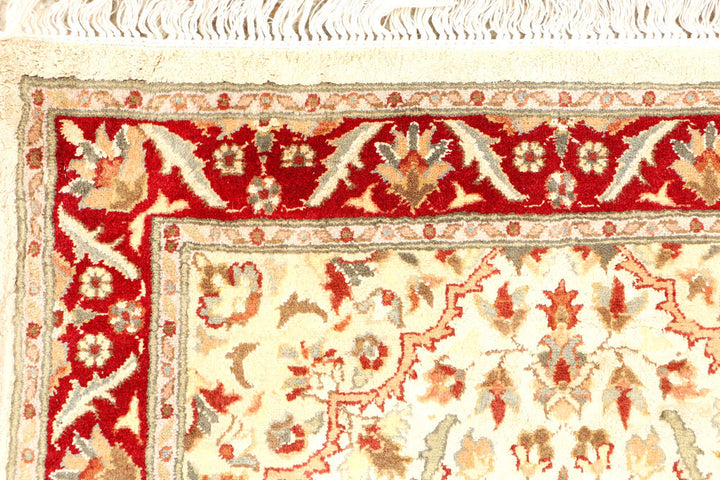 Cornsilk Mahal 2' 7 x 8' 1 - No. 44826 - ALRUG Rug Store