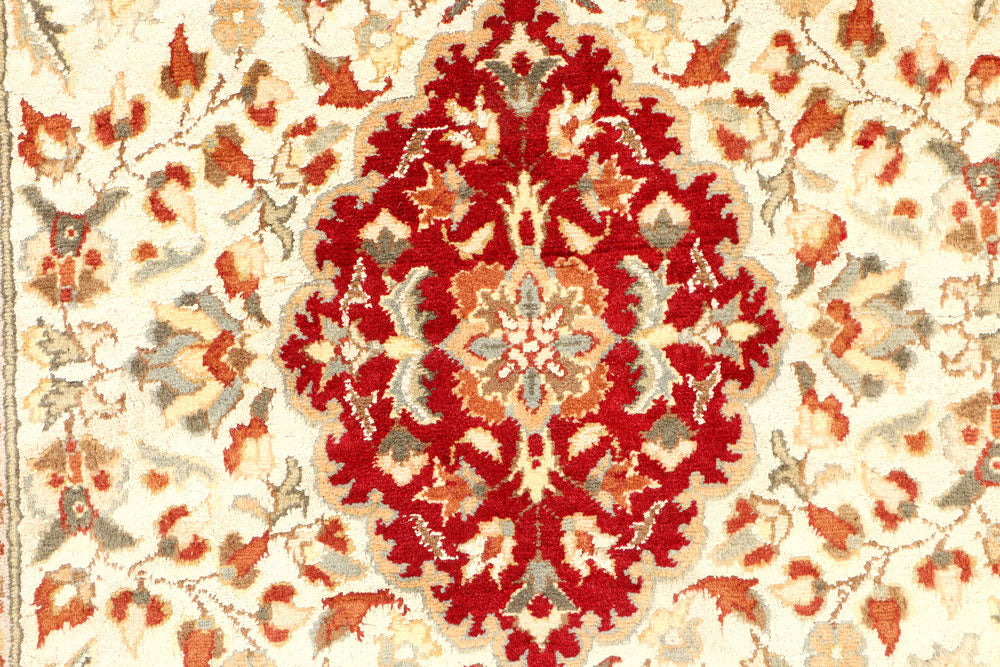 Cornsilk Mahal 2' 7 x 8' 1 - No. 44826 - ALRUG Rug Store