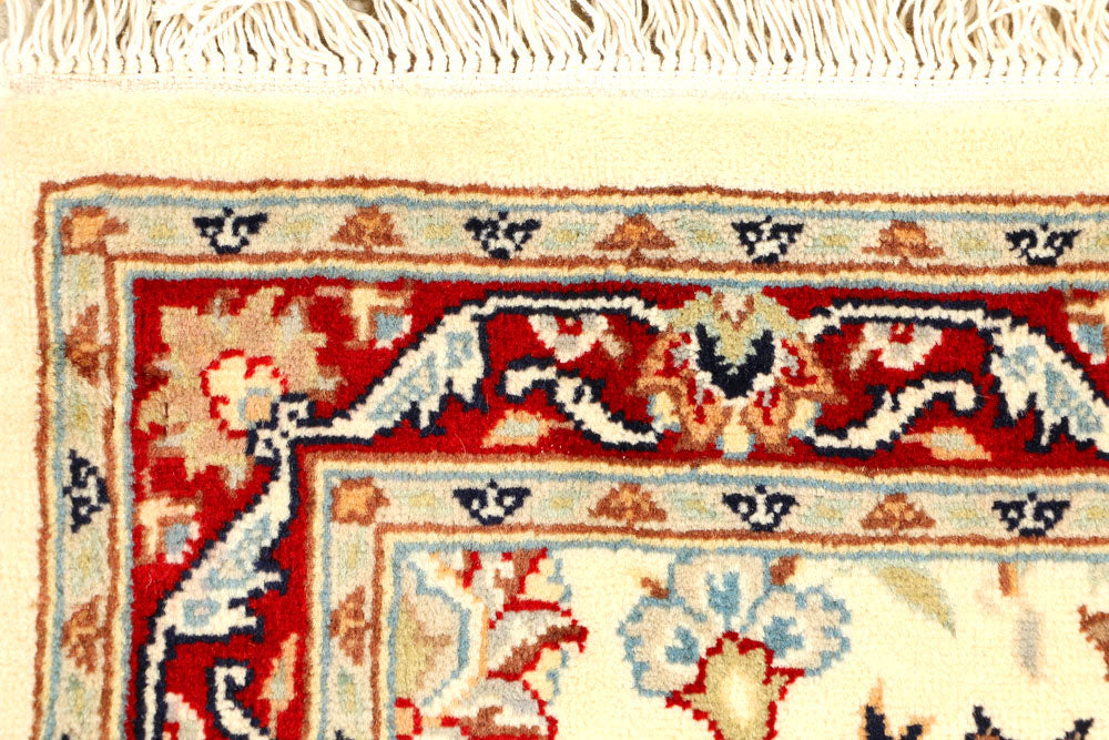 Cornsilk Mahal 2' 7 x 10' 2 - No. 44839 - ALRUG Rug Store