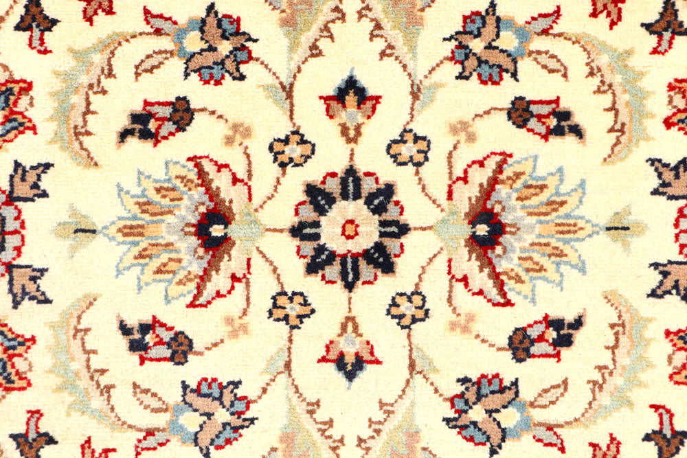 Cornsilk Mahal 2' 7 x 10' 2 - No. 44839 - ALRUG Rug Store