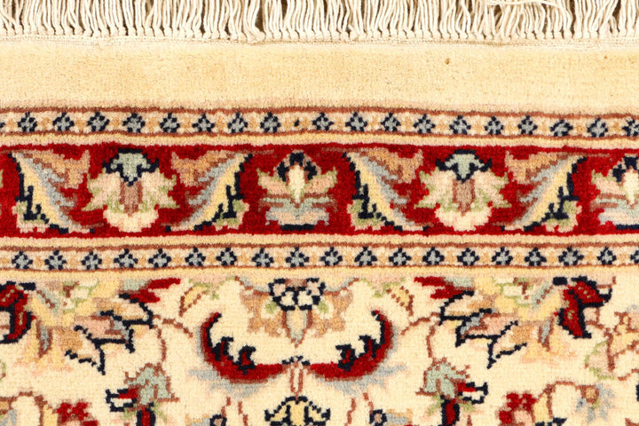 Cornsilk Mahal 2' 7 x 12' 5 - No. 44843 - ALRUG Rug Store