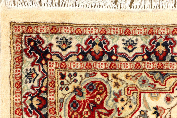 Cornsilk Mahal 2' 8 x 14' 4 - No. 44847 - ALRUG Rug Store