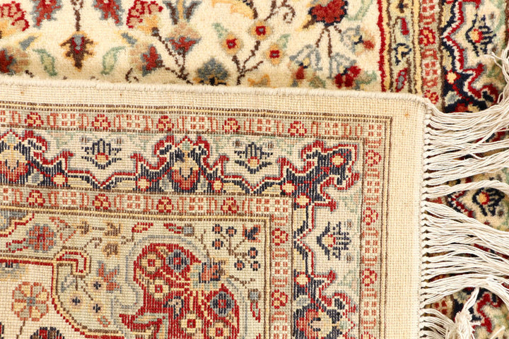 Cornsilk Mahal 2' 8 x 14' 4 - No. 44847 - ALRUG Rug Store
