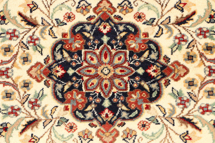 Cornsilk Mahal 2' 8 x 11' 11 - No. 44851 - ALRUG Rug Store