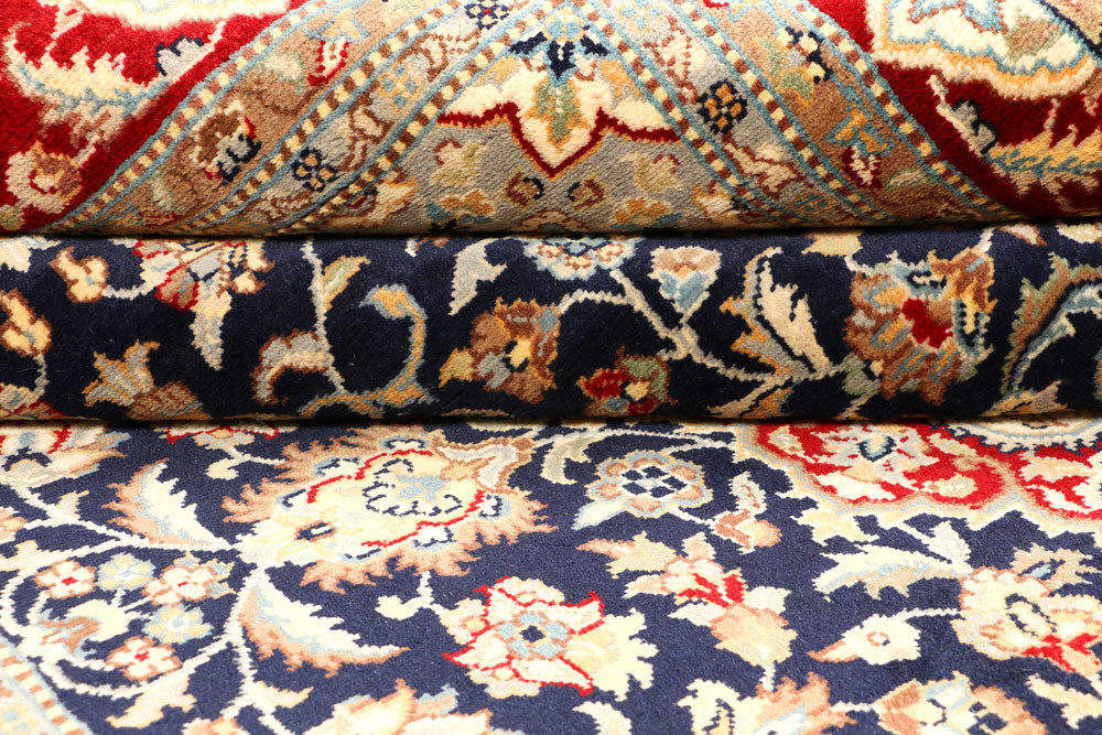 Black Kashan 6' 11 x 10' 1 - No. 44883 - ALRUG Rug Store