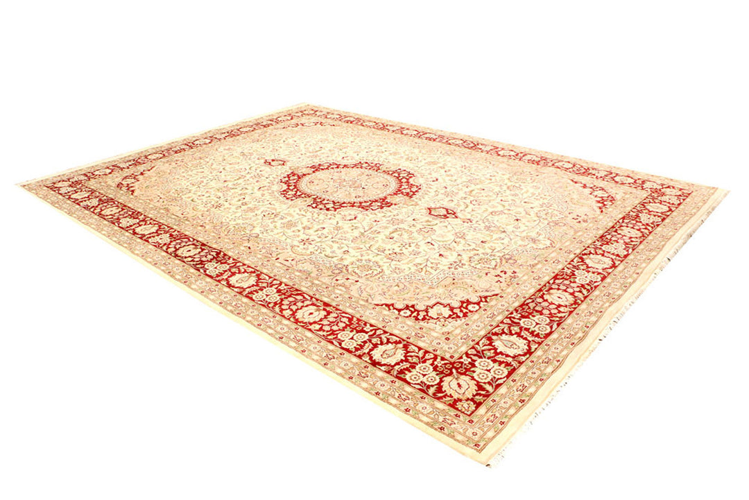 Cornsilk Isfahan 9'  x" 12'  2" - No. QA32541