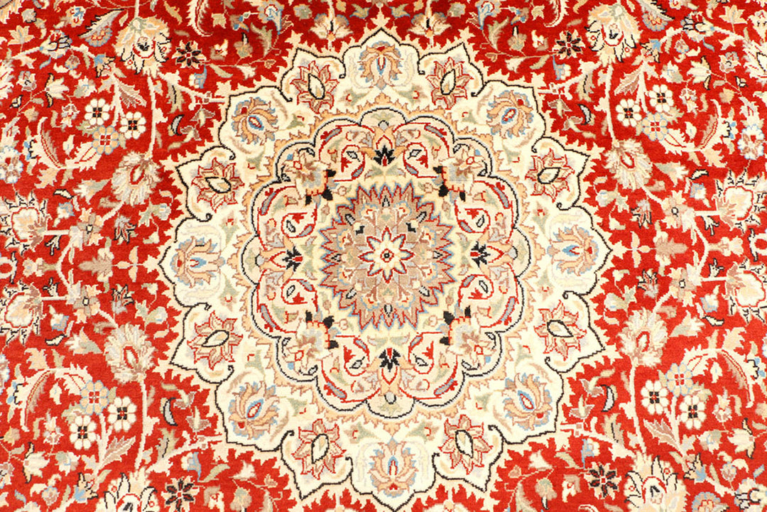 Orange Red Isfahan 8'  11" x 12'  2" - No. QA43138