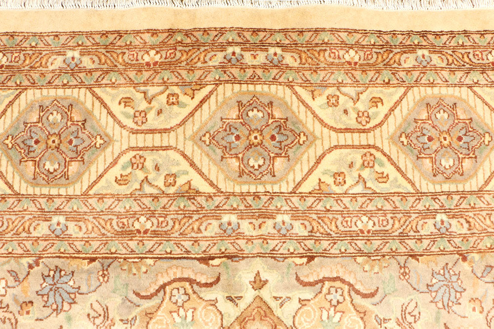 Wheat Gombud 8' 11 x 11' 11 - No. 44902 - ALRUG Rug Store