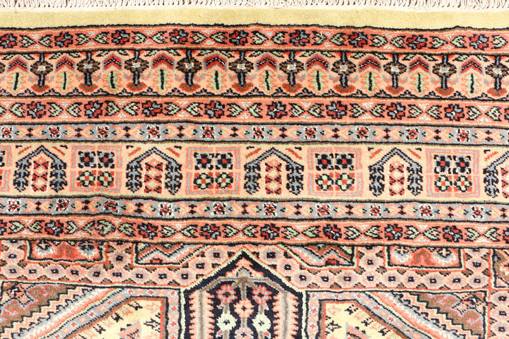 Light Goldenrod Yellow Kafkazi 5' 3 x 8' 4 - No. 44911 - ALRUG Rug Store