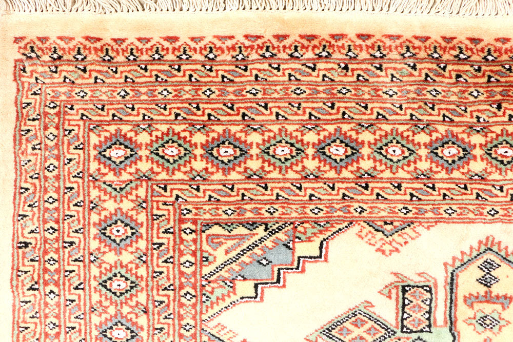 Blanched Almond Kafkazi 4' 1 x 6' 1 - No. 44925 - ALRUG Rug Store