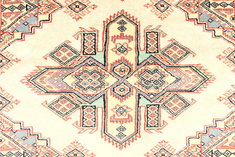 Blanched Almond Kafkazi 4' 1 x 6' 1 - No. 44925 - ALRUG Rug Store