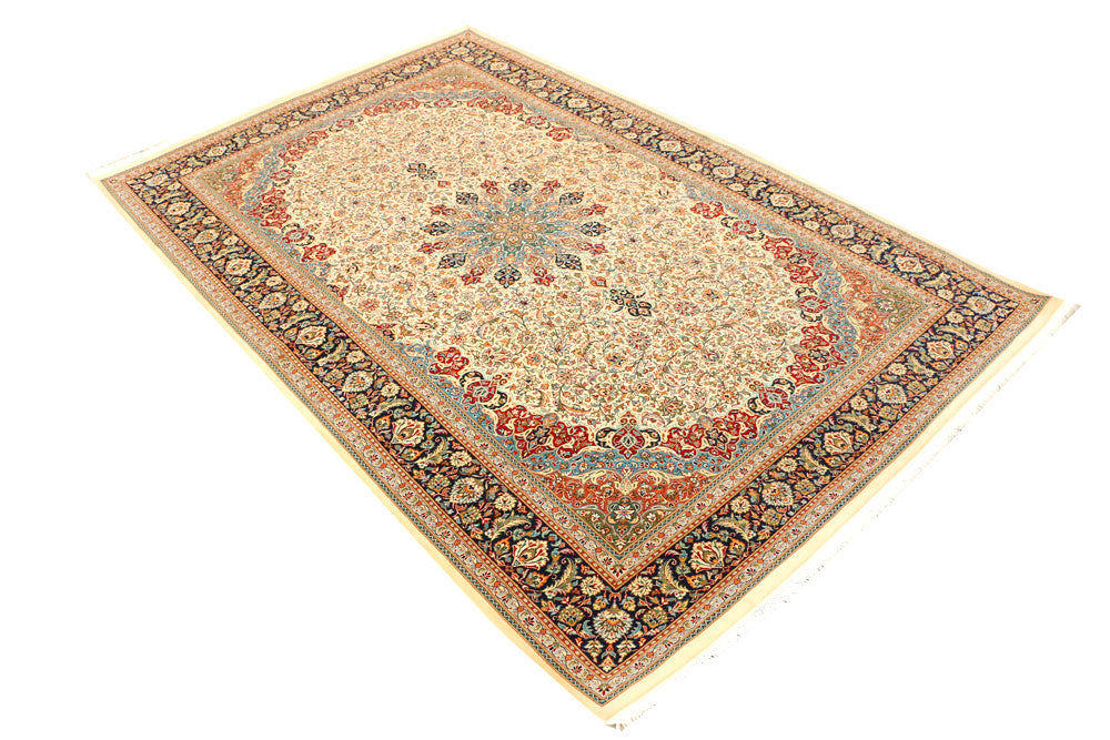 Navajo White Ardibil 4' 7 x 7' 1 - No. 44934 - ALRUG Rug Store