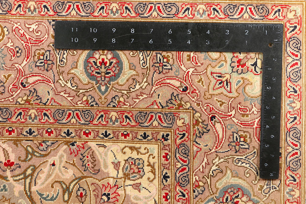 Cornsilk Kashan 4' 7 x 7' 1 - No. 44941 - ALRUG Rug Store